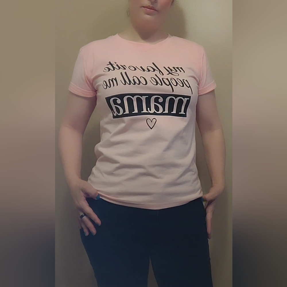 Mamá T-shirt